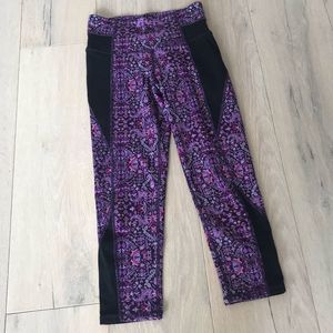 Like new Athleta Capri leggings